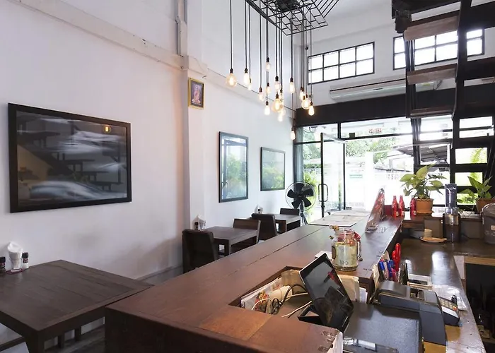 Bed & Breakfast Kama Bangkok